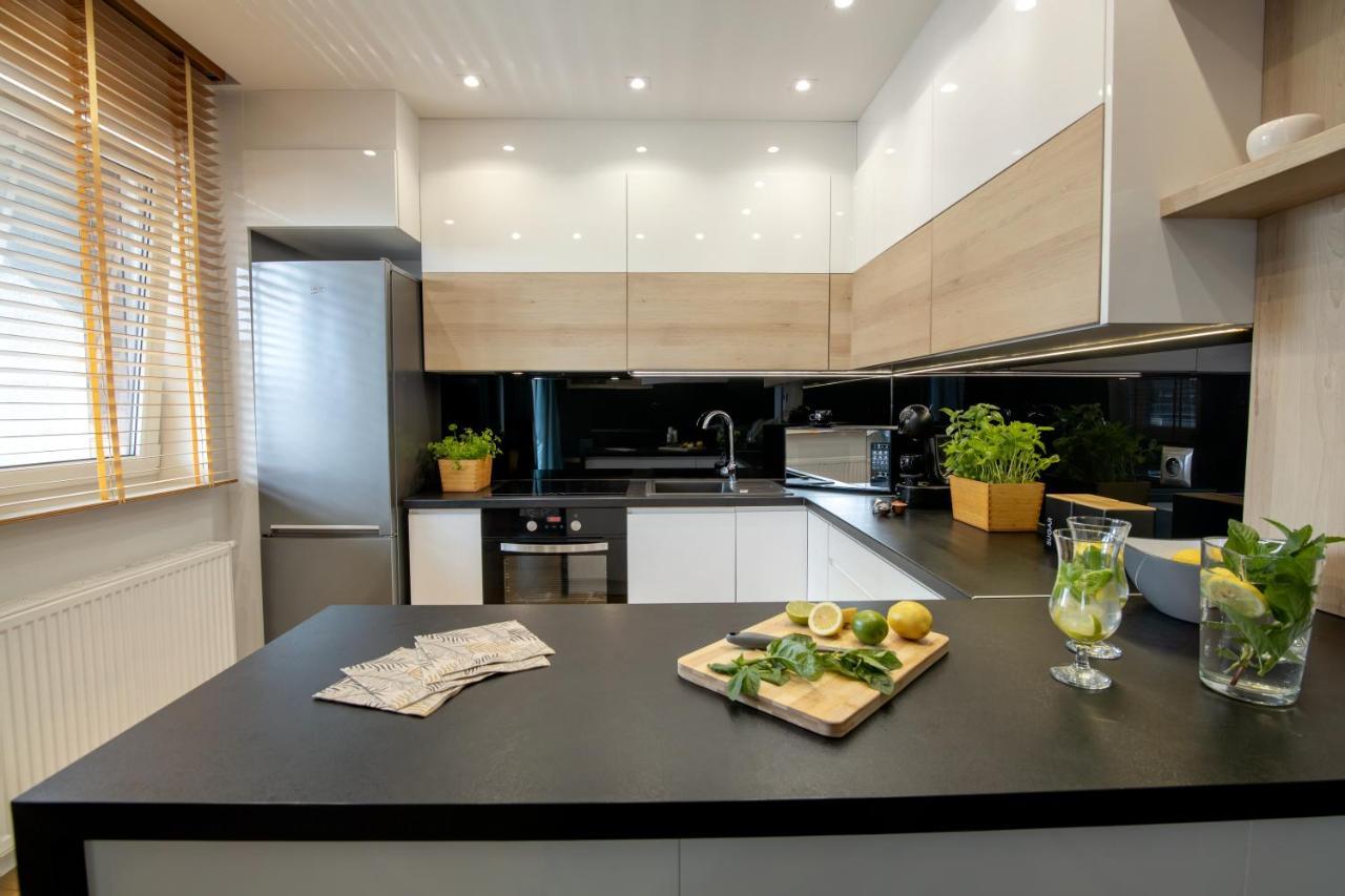Vip Apartament Rzeszów Exteriör bild